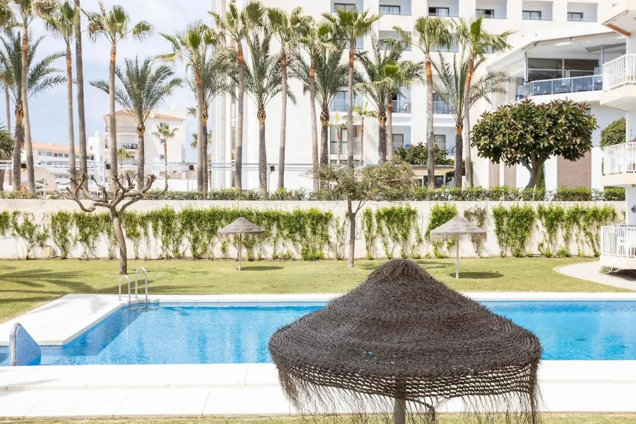 Apartmán A214 Chic Front Line Nerja Španělsko