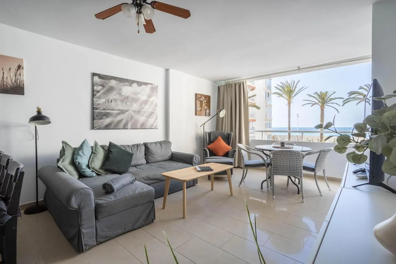 A214 Chic Front Line Apartment Nerja