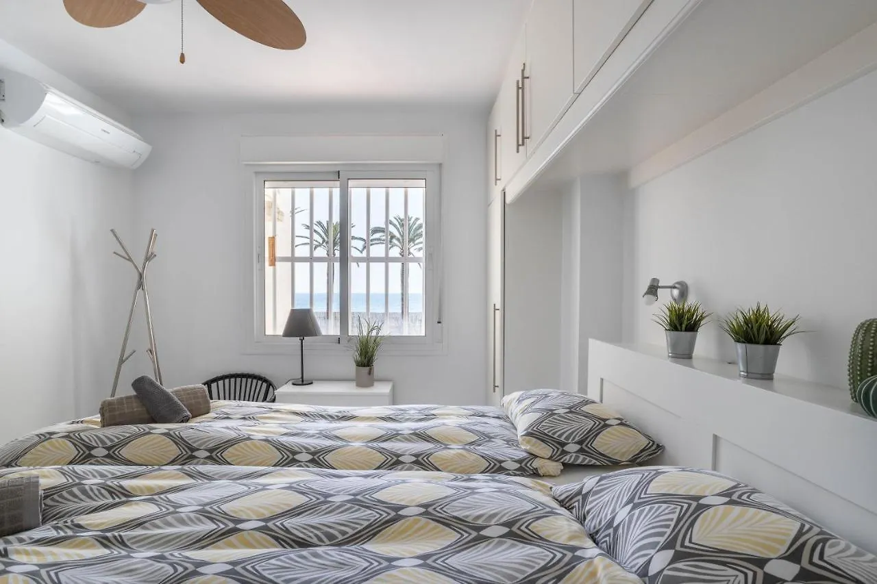 A214 Chic Front Line Apartment Nerja